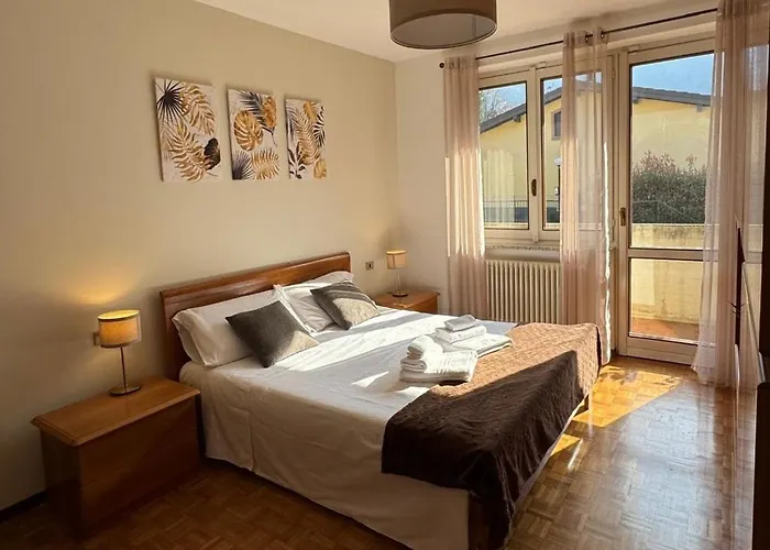 Apartman Eve's With Garden